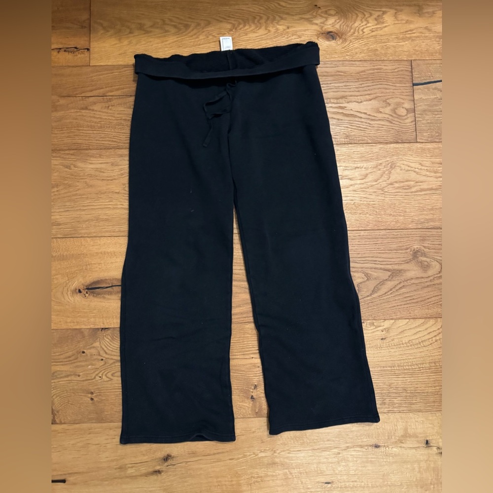 Vintage black low rise wide-leg sweats